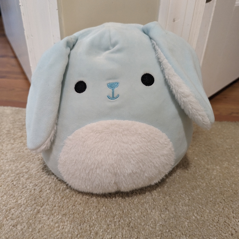 8" Buttons the Blue Bunny Squishmallow